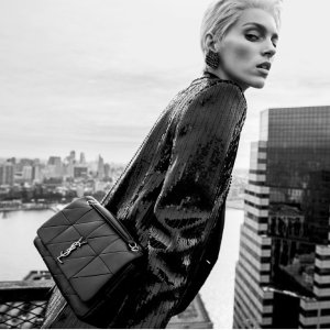 Saint Laurent 时髦美包热卖 收Niki链条包、相机包、水桶包