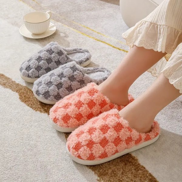 Plaid Pattern Warm Home Slippers, Slip On Round Toe Non-slip Fluffy Soft Sole Slides Shoes, Plush Indoor Cozy Shoes