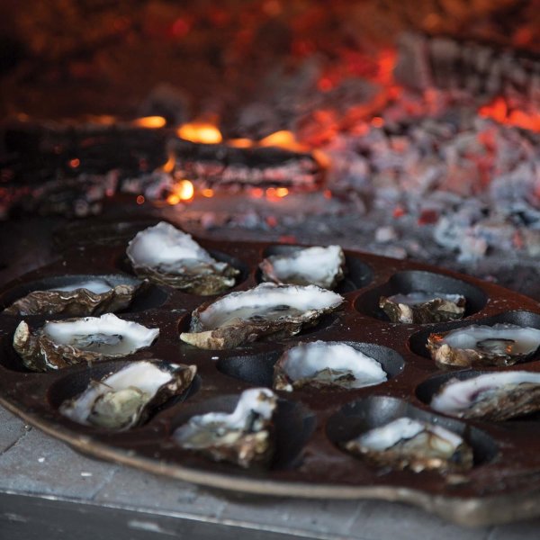 Cast Iron Oyster Grill Pan | Sur La Table