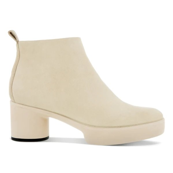 WOMEN'S SHAPE SCULPTED MOTION 35 ANKLE BOOT