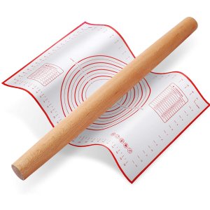 QUELLANCE Wood French Roller Pin with Silicone Baking Mat