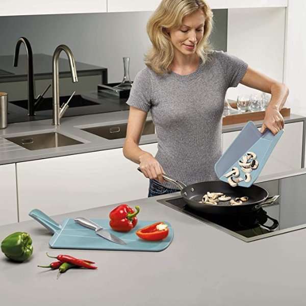 Chop2Pot Foldable Plastic Cutting Board 15 x 8.75 Non-Slip Feet 4-inch Handle Dishwasher Safe, Small, Soft Pink