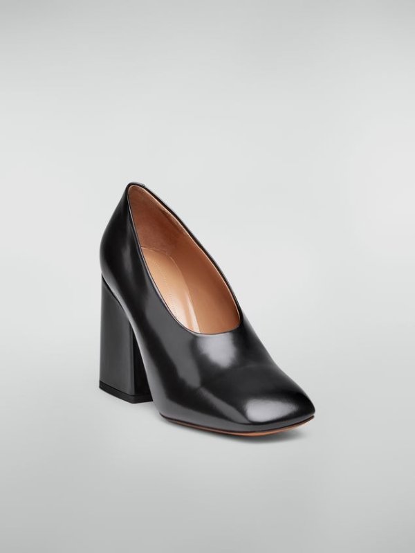 Rising Upper Pump In Black Polished Leather from the Marni Fall/Winter 2019 collection | Marni Online Store