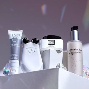 select mother’s day sets @ Skinstore