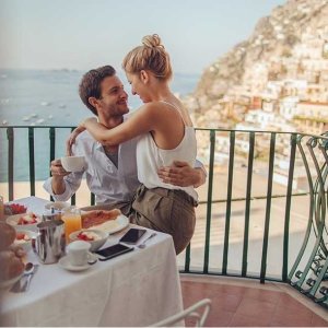 浪漫情侣出游 全球热门目的地 住宿+机票包含 部分含餐食