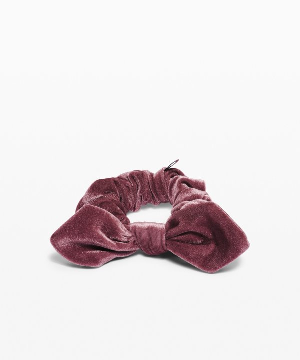 Uplifting Scrunchie Bow *Velvet | Women's Headbands & Hair Accessories | lululemon