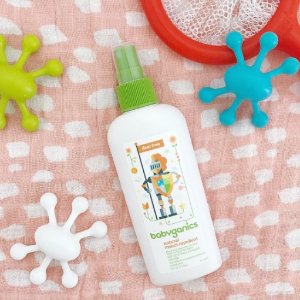 Babyganics Natural DEET-Free Insect Repellent, 6oz Spray Bottle (Pack of 2)