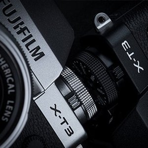 Fujifilm X-T3 Mirrorless Digital Camera (Body)