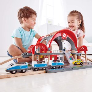 Today Only: Melissa & Doug, PAW Patrol, Hape, Jazwares and More Toys Sale