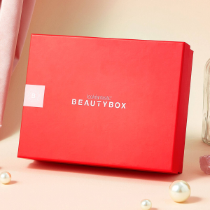 白菜价：Beauty Box美妆盒子！霸哥白菜价订阅！每月都有惊喜到