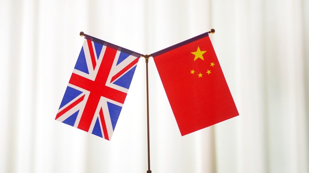 中国驻英国大使馆重要信息汇总 - 电话签证和护照办理等