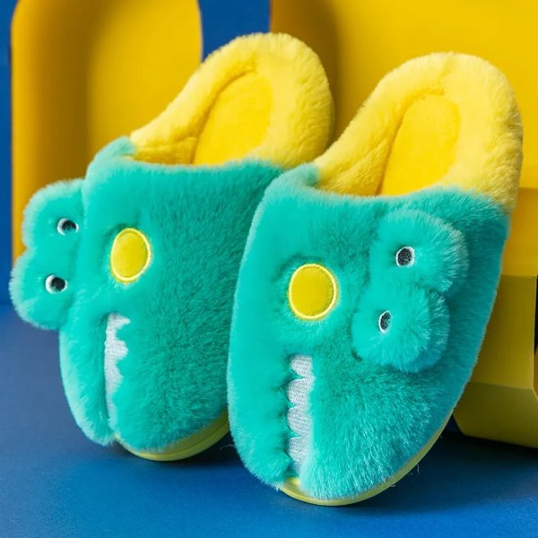 Toddler / Kids Cartoon Warm Plush Slippers