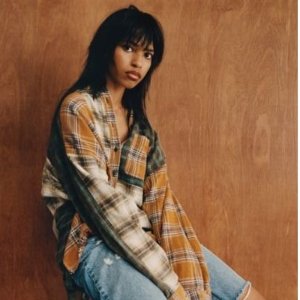 Urban Outfitters 周三上新 新年战裙好价