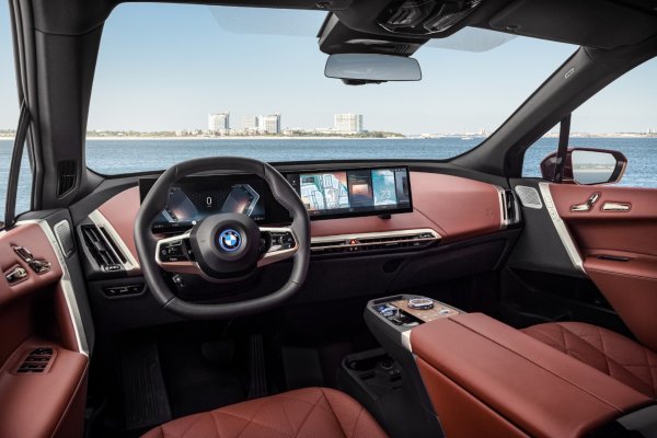 P90407470_lowRes_the-first-ever-bmw-i.jpg