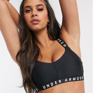 Under Armour Outlet Woman workout outfit