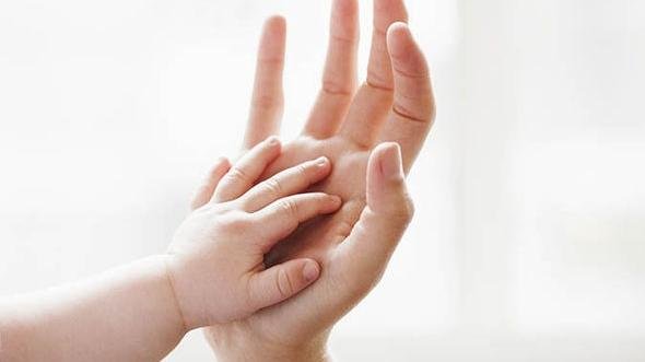 婴儿手语你造吗？教会宝宝与你沟通只需抓住这25个关键字👶