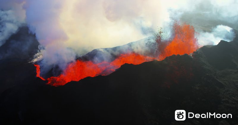 127034421-holuhraun-lava-fountain-bardarbunga-vatnajoekull.jpg