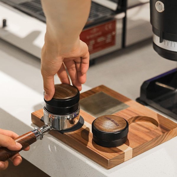 MHW-3BOMBER Coffee Tamping Station Espresso Portafilter Holder 51/53/54/58mm Wooden coffee tamper holder Espresso Accessories, Gold TS5418