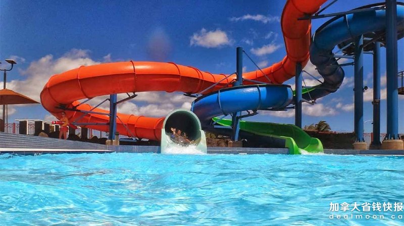 water-parks-in-Ontario-Feature.jpeg