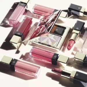 Clé de Peau Beauté Radiant Lip Gloss @ Saks Fifth Avenue