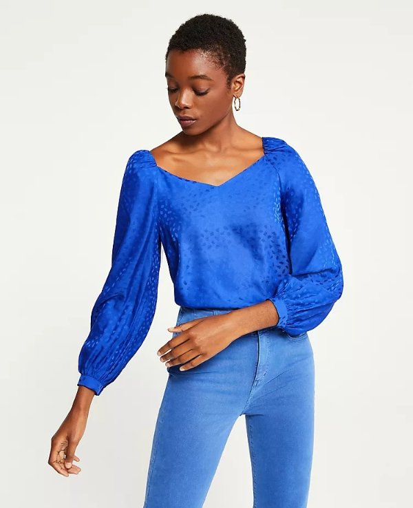 Petite Puff Sleeve V-Neck Top | Ann Taylor
