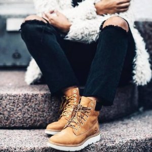 The Cyber Monday Event @ Timberland