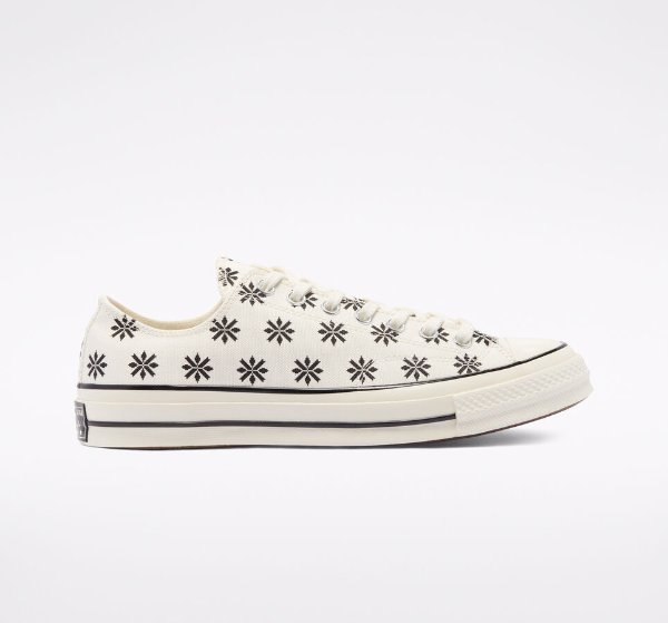 ​Holiday Sweater Chuck 70 Unisex Low Top Shoe. Converse.com