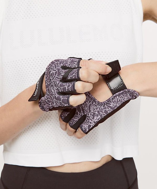 Uplift Training Gloves | Women's Accessories | lululemon athletica
