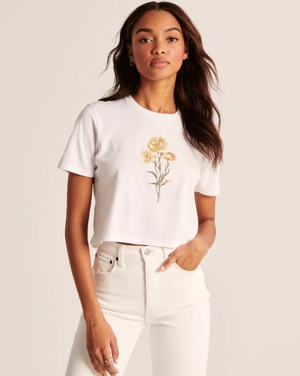 Women's Embroidered Floral Graphic Tee | Women's Clearance | Abercrombie.com