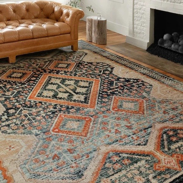 Luxe Ornate Antiqued Distressed Area Rug - 5'5" x 7'6" - Navy/Multi