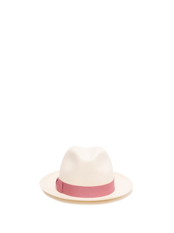 粉色蝴蝶结草帽