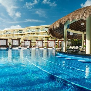 Azul Beach Resort Riviera Cancun - All Inclusive