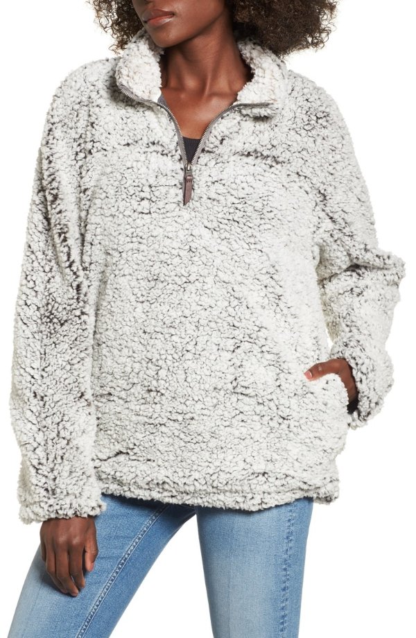 Wubby Fleece Pullover
