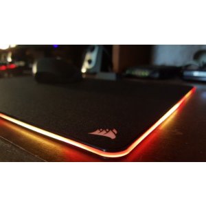 Corsair Gaming MM800 POLARIS RGB LED 鼠标垫