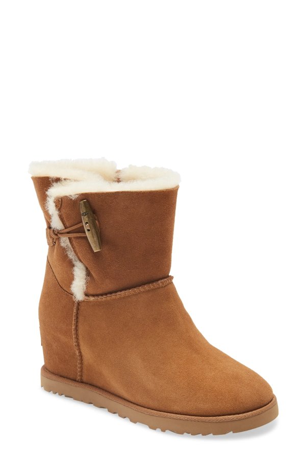 Classic Femme Toggle Wedge Boot