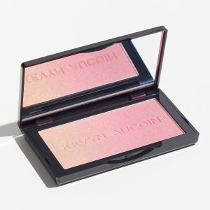 Urban Outfitters Kevyn Aucoin 渐变腮红、高光热卖