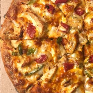 Domino's New Taco and Cheeseburger Pizzas are Here
