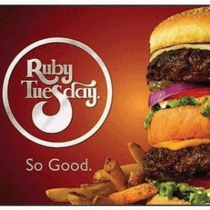 Ruby Tuesday Burger or Garden Bar Entree & Lemonade