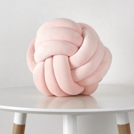 Home&Decor Decorative Infinity Knot Pillow. (Soft Pink)