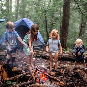 Making a Fun Camping with Kid
