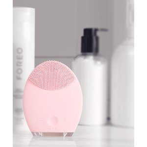 FOREO Devices @ AskDerm
