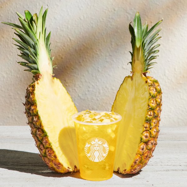 Pineapple-Passionfruit-Starbucks-Refreshers-Beverage-3 (1).jpg