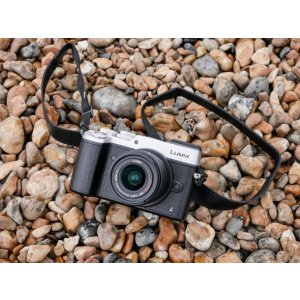 Panasonic LUMIX DMC-GX8KBODY DSLM Mirrorless 4K Camera Body Only