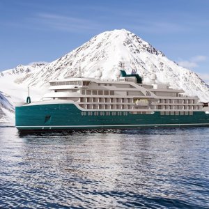 Antarctica Expedition on New Luxe Ship