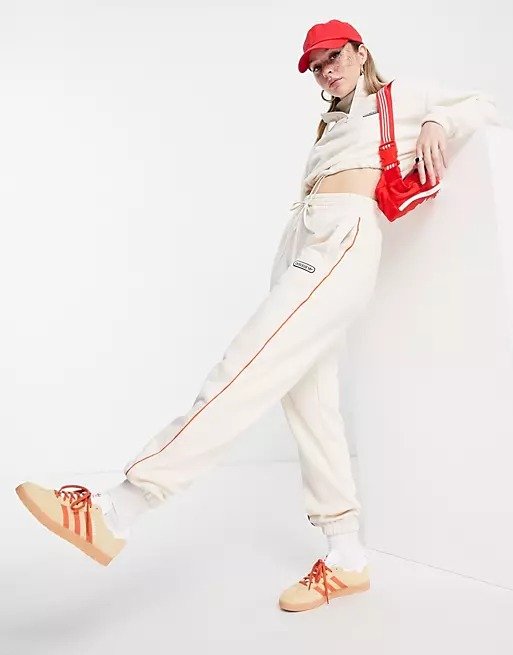 'Retro Luxury' sweatpants in off white