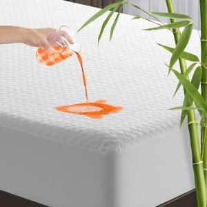 RISAR Queen Size Bed Waterproof Mattress Protector - Cooling Water Proof Mattress Cover