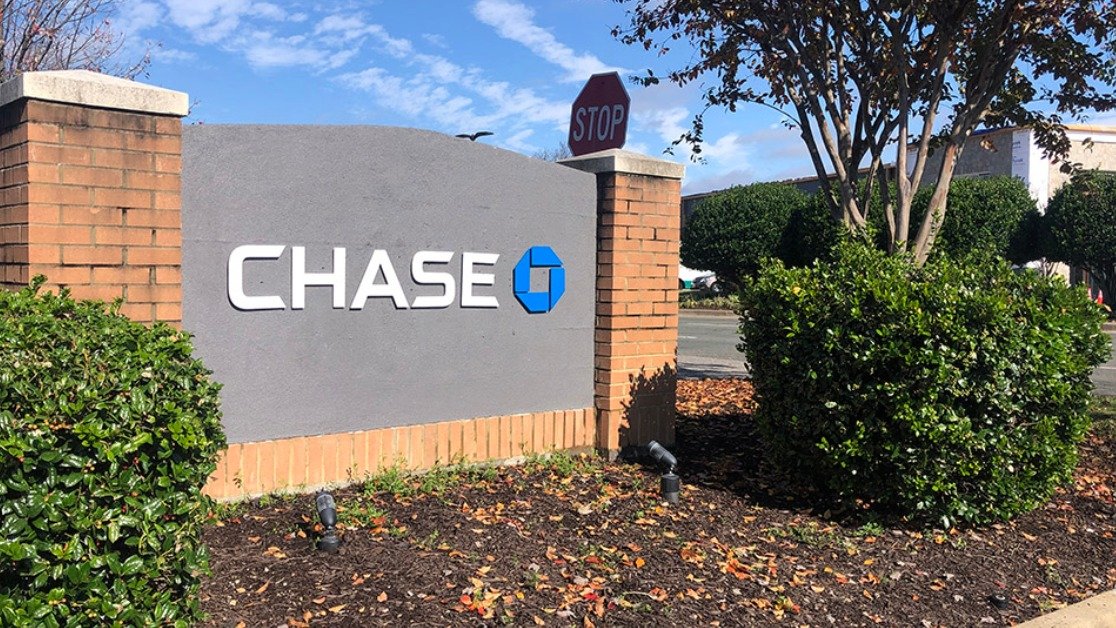 Chase 信用卡目前提供高额积分奖励的有哪些？