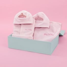 粉红色浴袍浴巾礼盒