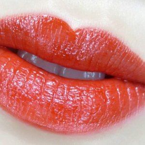ECSTASY SHINE LIPSTICK @ Giorgio Armani Beauty Beauty