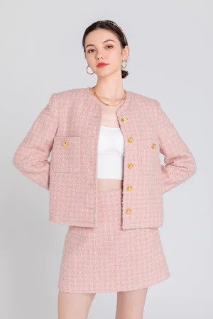粉色小香风羊毛外套